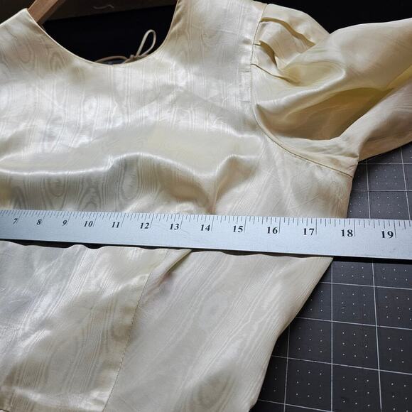 Vintage Peplum Dress Womens Size 6 White Silky 80s Glam Rock Retro Party Mod - Picture 8 of 12